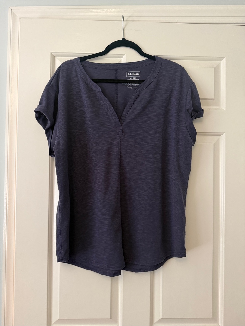 L.L. Bean Women's Short Sleeve V-Notch Tee in Heathered Purple